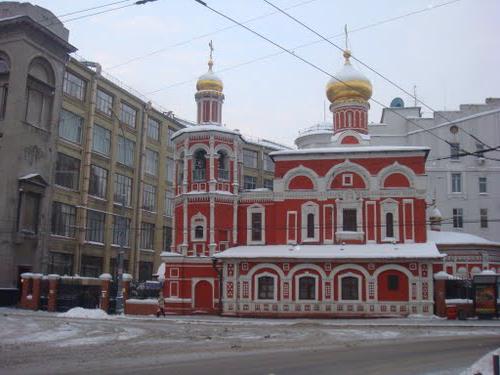 Kościół Wszystkich Świętych na Kulishki i inne zabytki Moskwy